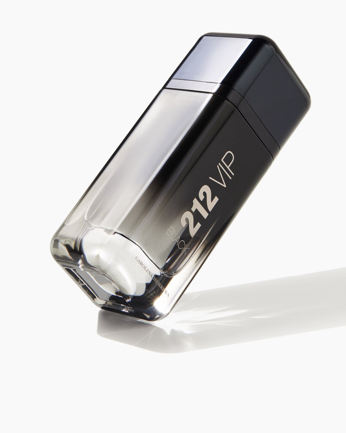 CAROLINA HERRERA - 212 VIP BLACK EDP